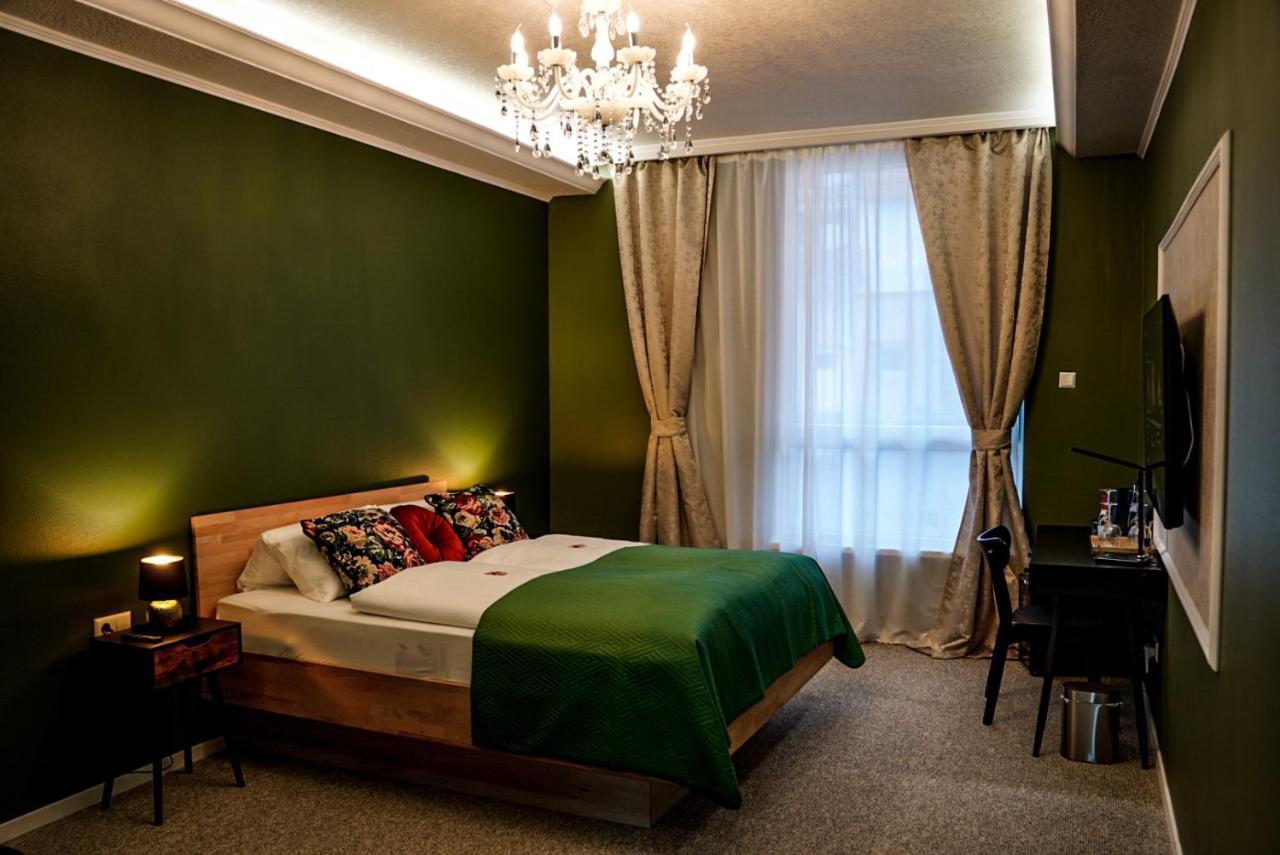 Hotel Residenz Luxury Apartments Metzingen  Bagian luar foto